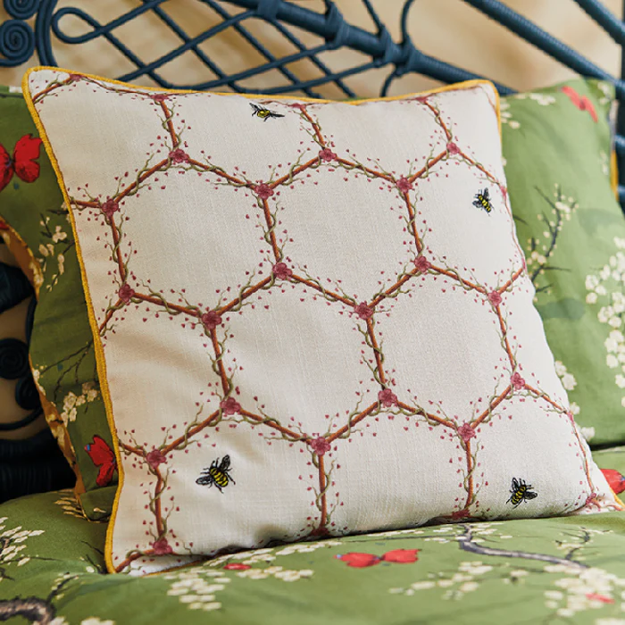 Honeycomb Cream Cushion - Image 2
