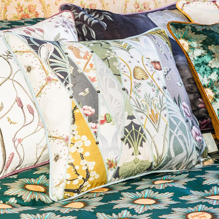 Nouveau Wallpaper Cushion - Image 2