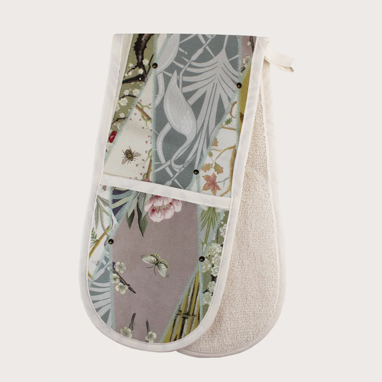 Nouveau Wallpaper Oven Glove